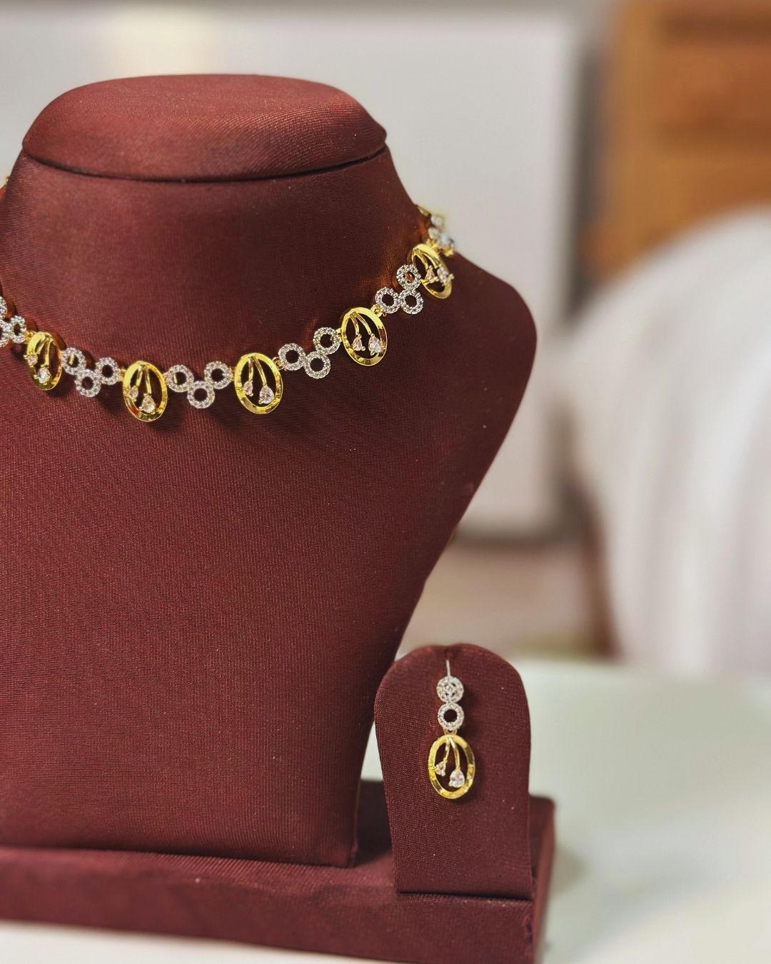 Gold Tone Oval Leaf Necklace Set 'Parni' – With Love, Bashi ✨