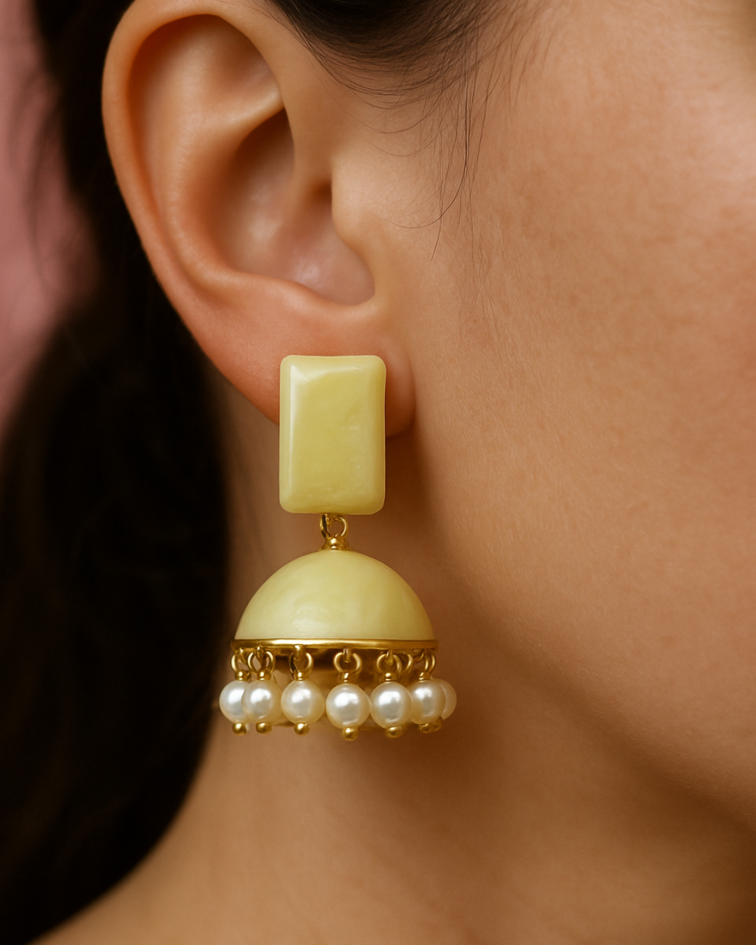 Sundari Ivory Pearl Jhumka