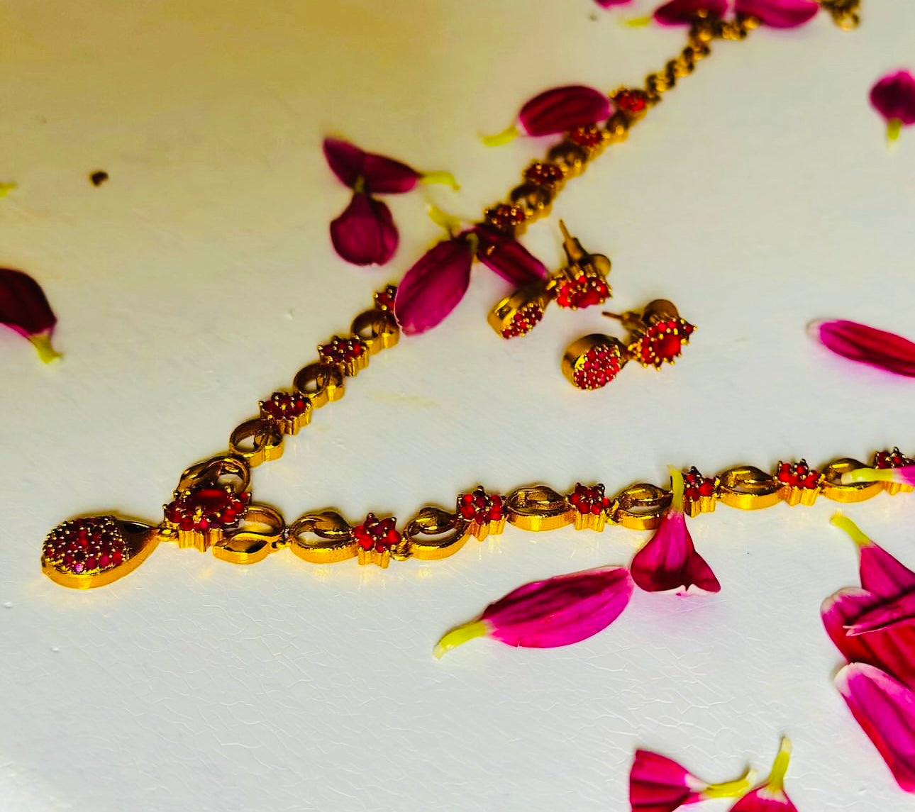 Flora: Gold- Plated Ruby Set