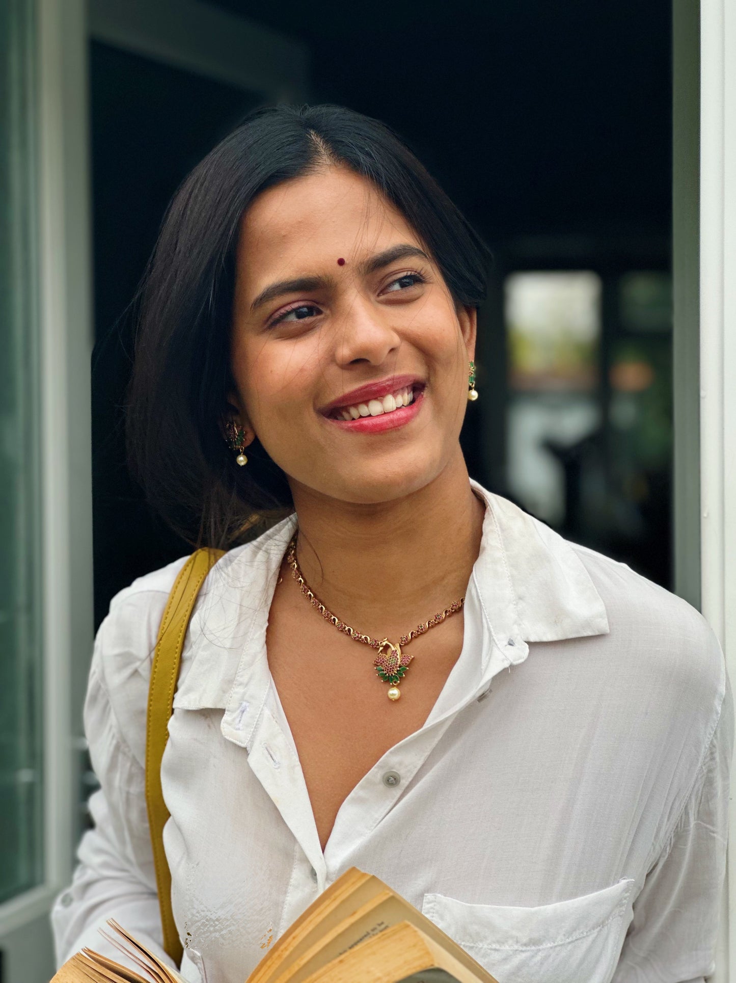 Sigi: Peacock Pendant Set